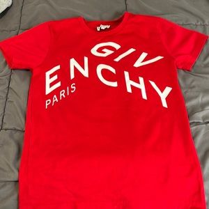 Givenchy boys authentic tee size 12 worn